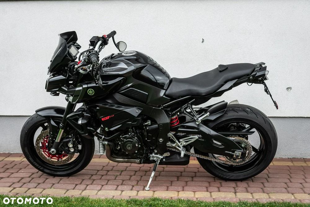 Yamaha MT - 5