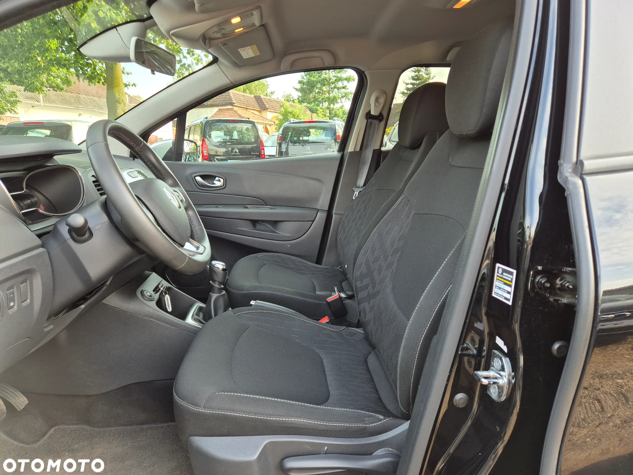 Renault Captur 1.3 TCe Intens - 12