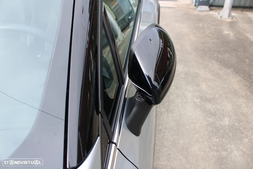 Renault Captur TCe Mild Hybrid 140 EDC GPF EVOLUTION - 10