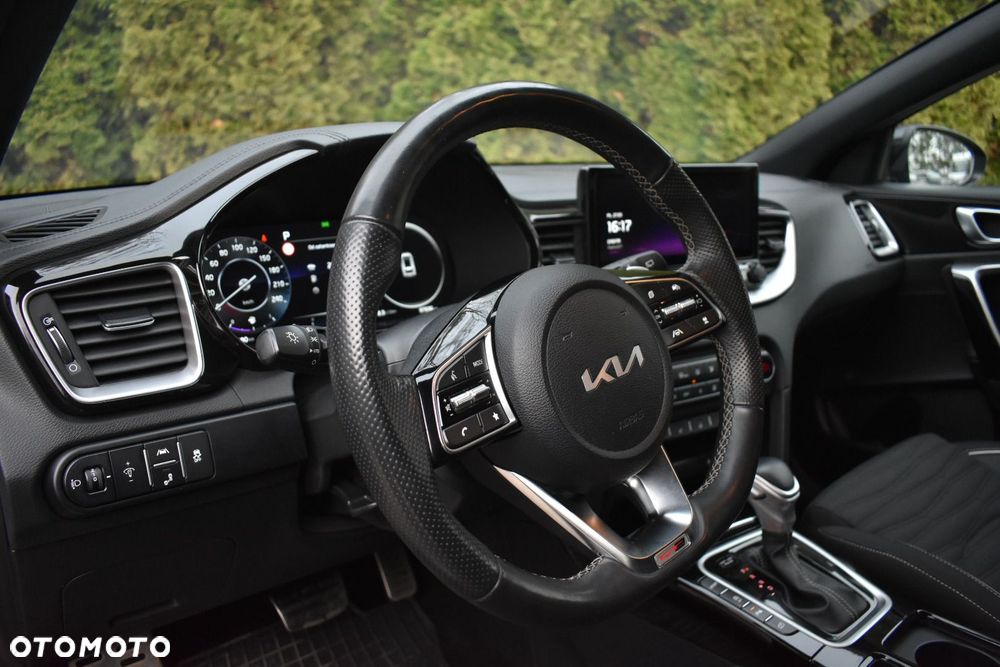 Kia Ceed 1.5 T-GDI GT-Line DCT - 12