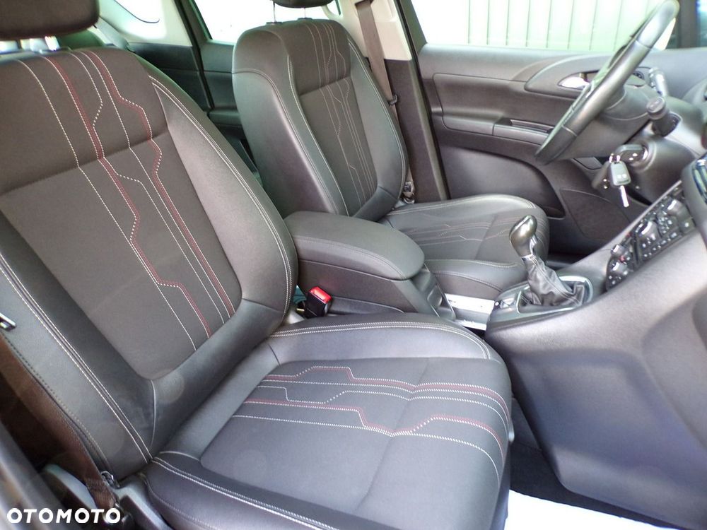 Opel Meriva - 27