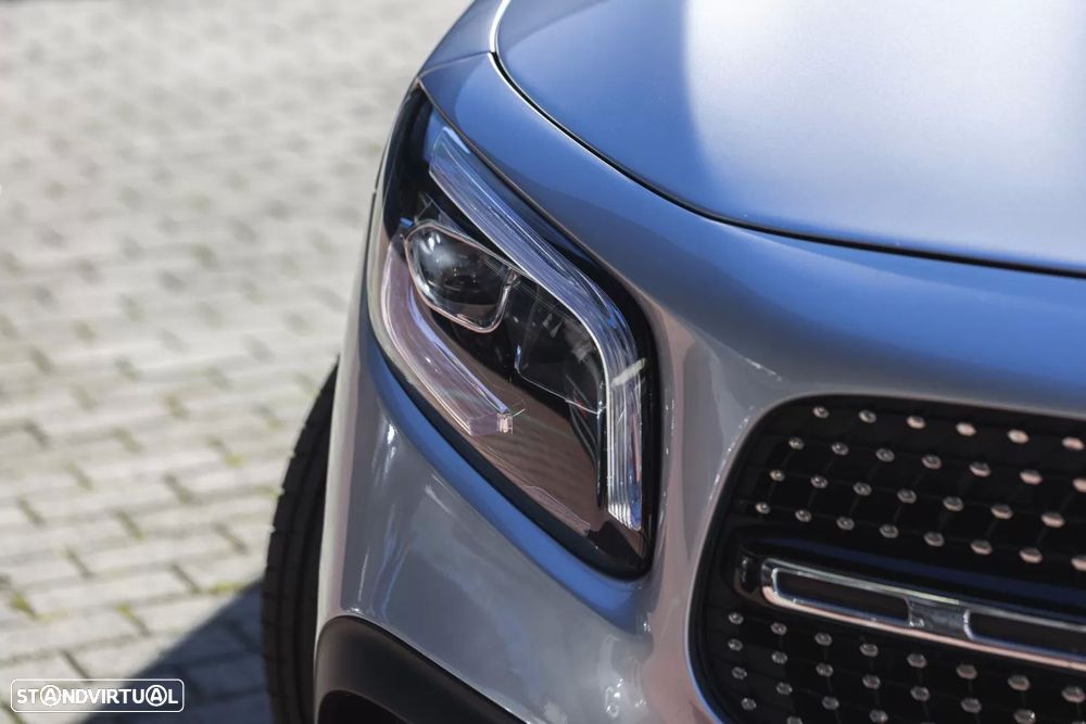 Mercedes-Benz GLB 180 d AMG Line - 11