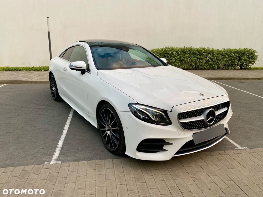 Mercedes-Benz Klasa E 220 d Coupe 4-Matic 9G-TRONIC - 1