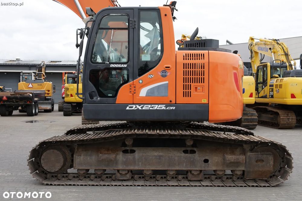 Doosan DX235LCR - 4