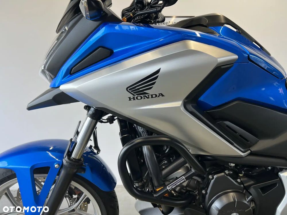 Honda NC - 9