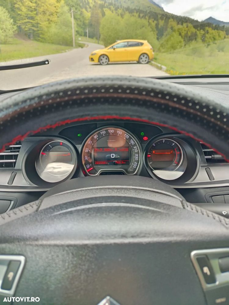 Citroën C5 HDi 110 FAP Confort - 17