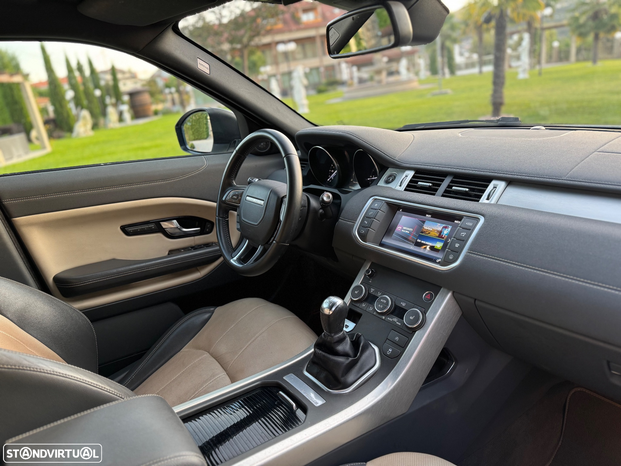 Land Rover Range Rover Evoque 2.0 TD4 SE Dynamic Special Edition - 20