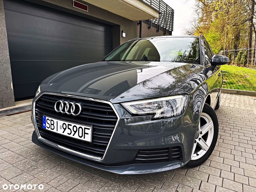 Audi A3 Sportback 1.6 TDI design - 3