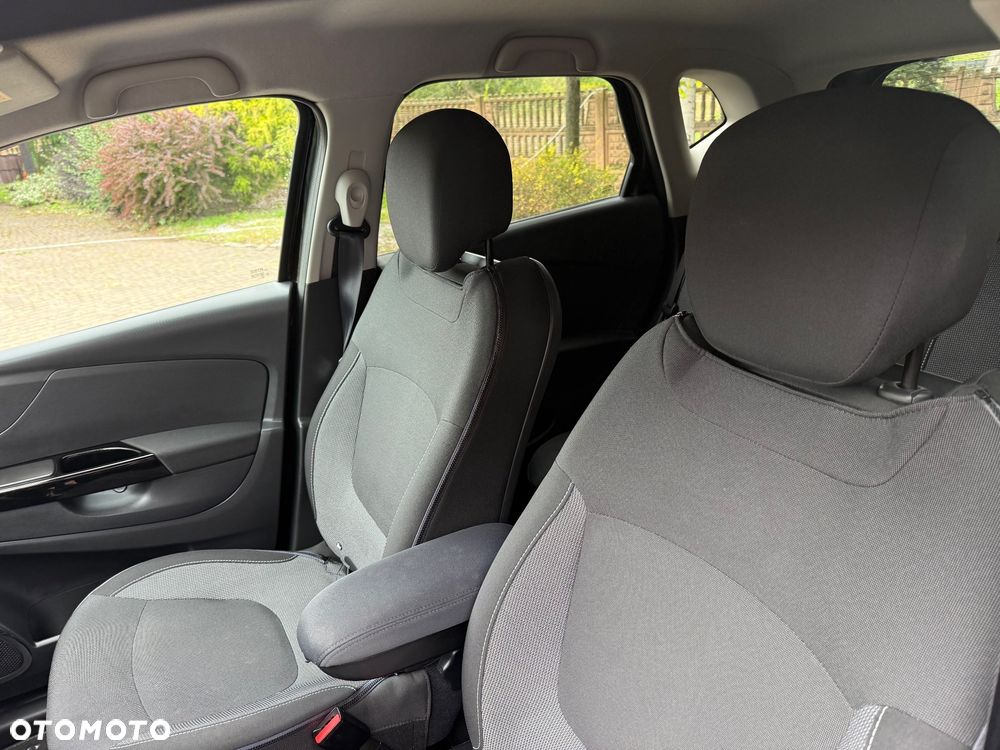 Renault Captur 1.2 TCe Intens EDC - 22