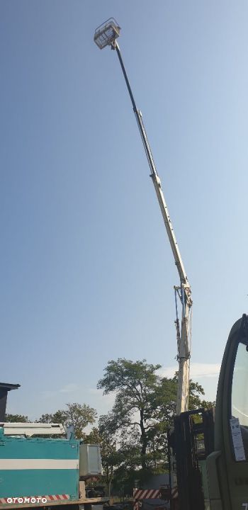 Inny podnośnik koszowy BUMAR 30 metrów montaż - 1