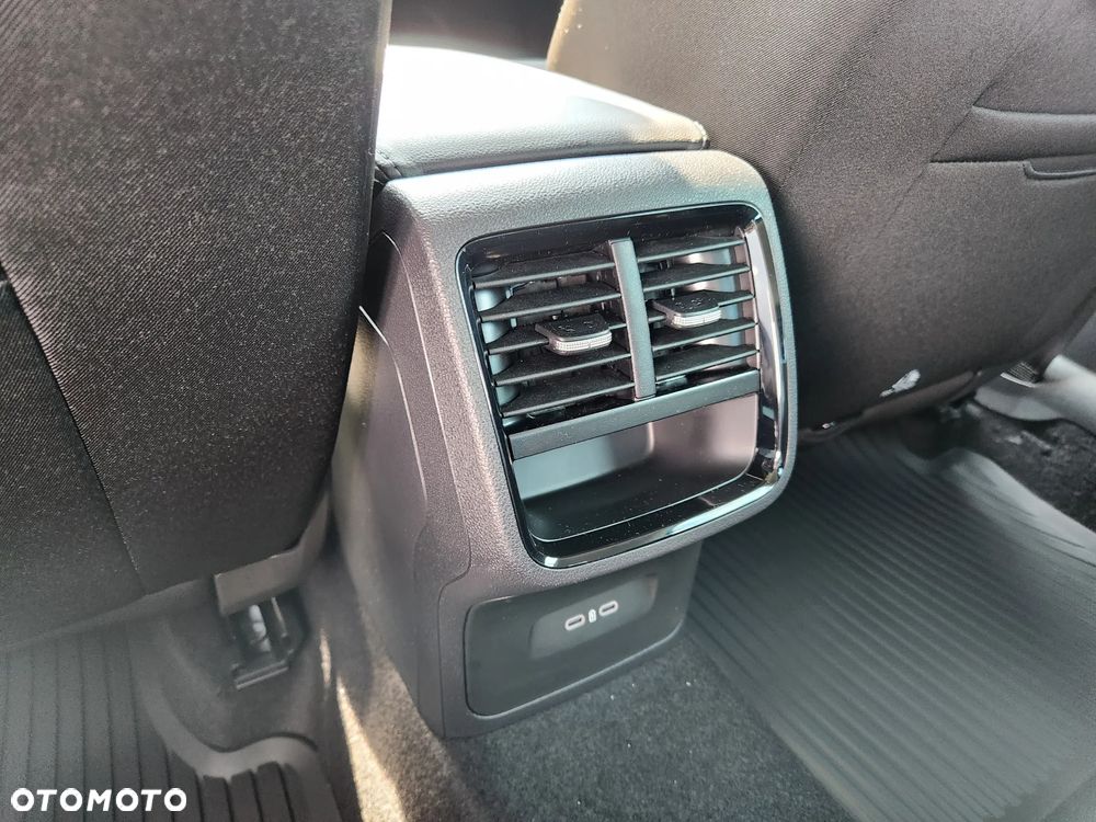 Skoda Octavia 2.0 TDI Drive Selection DSG - 12