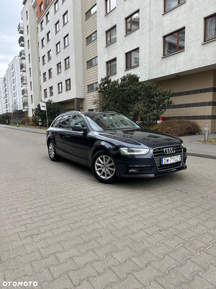 Audi A4 Avant 2.0 TDI Limited Edition Multitr - 3