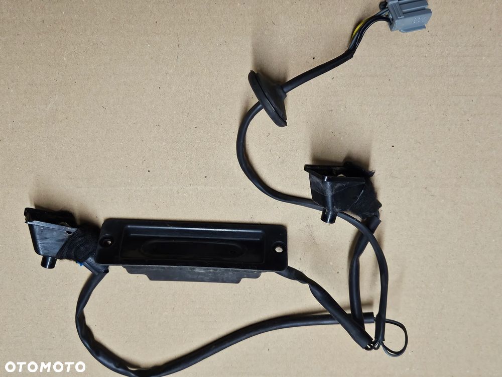 Volvo S60  S80 I lampki tablicy rejestracyjnej mikrostyk klapy - 1