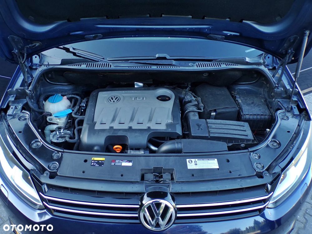 Volkswagen Touran 1.6 TDI DPF BlueMotion Technology MATCH - 29