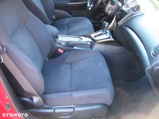 Honda Civic 1.8 Comfort - 23