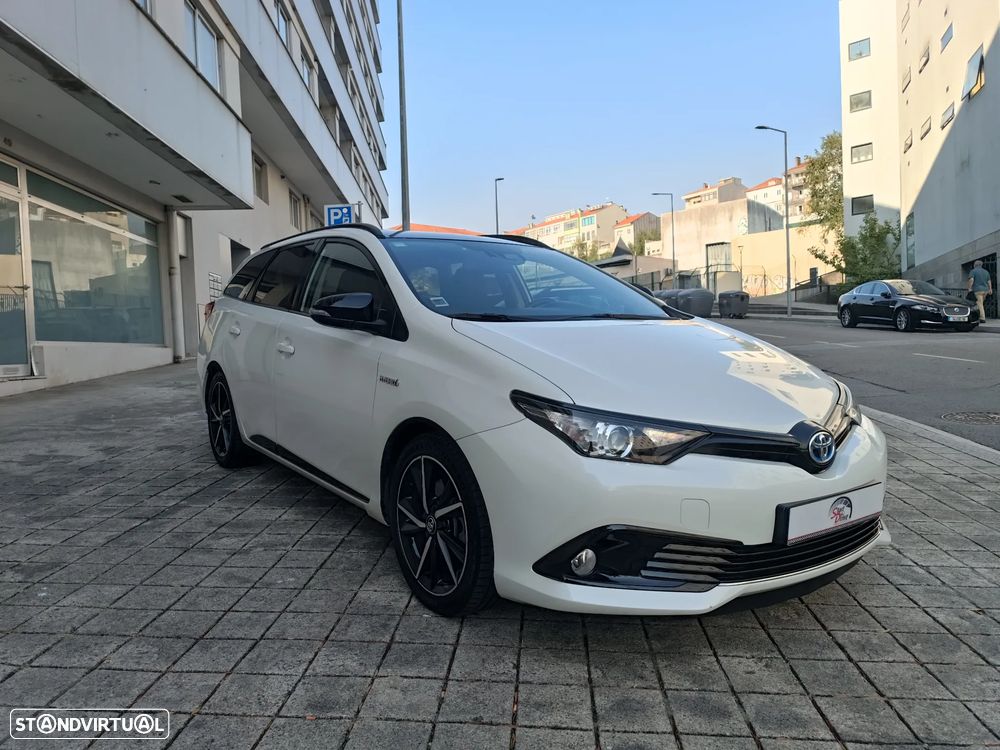 Toyota Auris Touring Sports 1.8 HSD Exclusive +TSS+Navi - 2