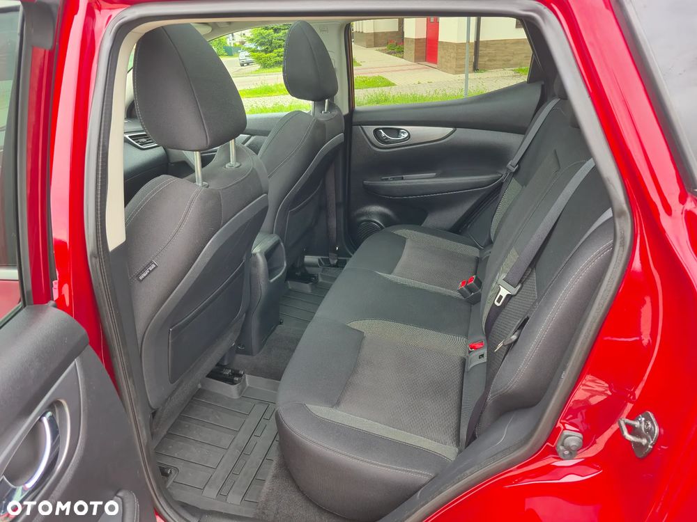 Nissan Qashqai 1.3 DIG-T DCT TEKNA - 21