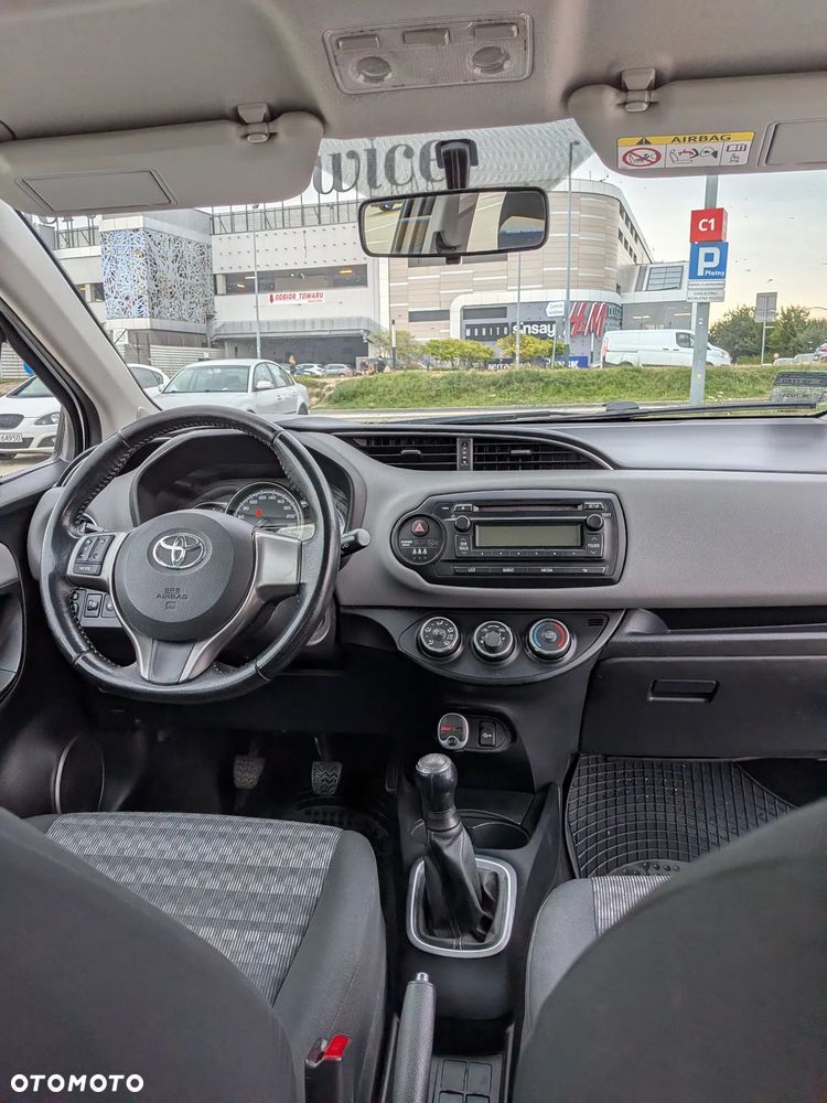 Toyota Yaris 1.0 Life - 5