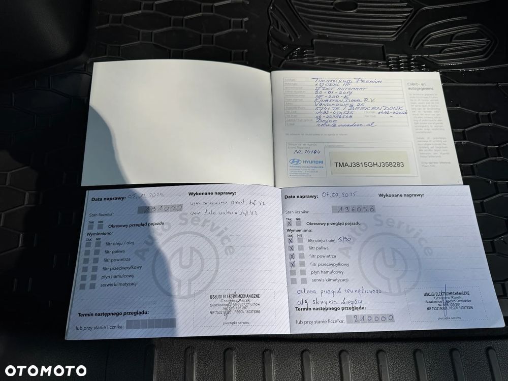 Hyundai Tucson blue 1.7 CRDi 2WD DCT Premium - 38