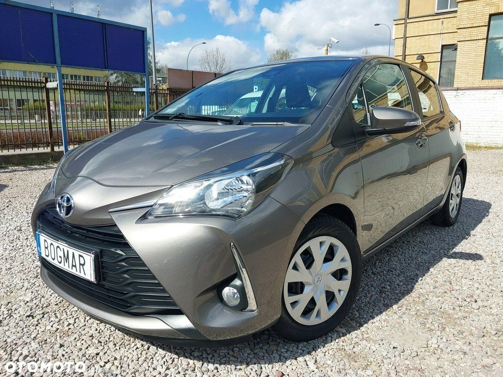 Toyota Yaris 1.5 Premium CVT
