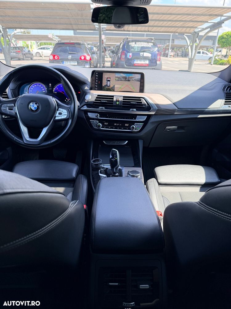 BMW X3 xDrive20d AT xLine - 10
