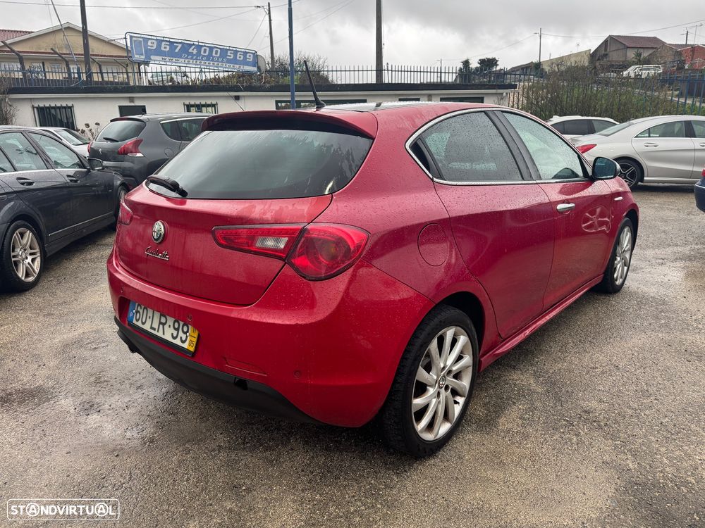 Alfa Romeo Giulietta 1.6 JTDM Distinctive - 7