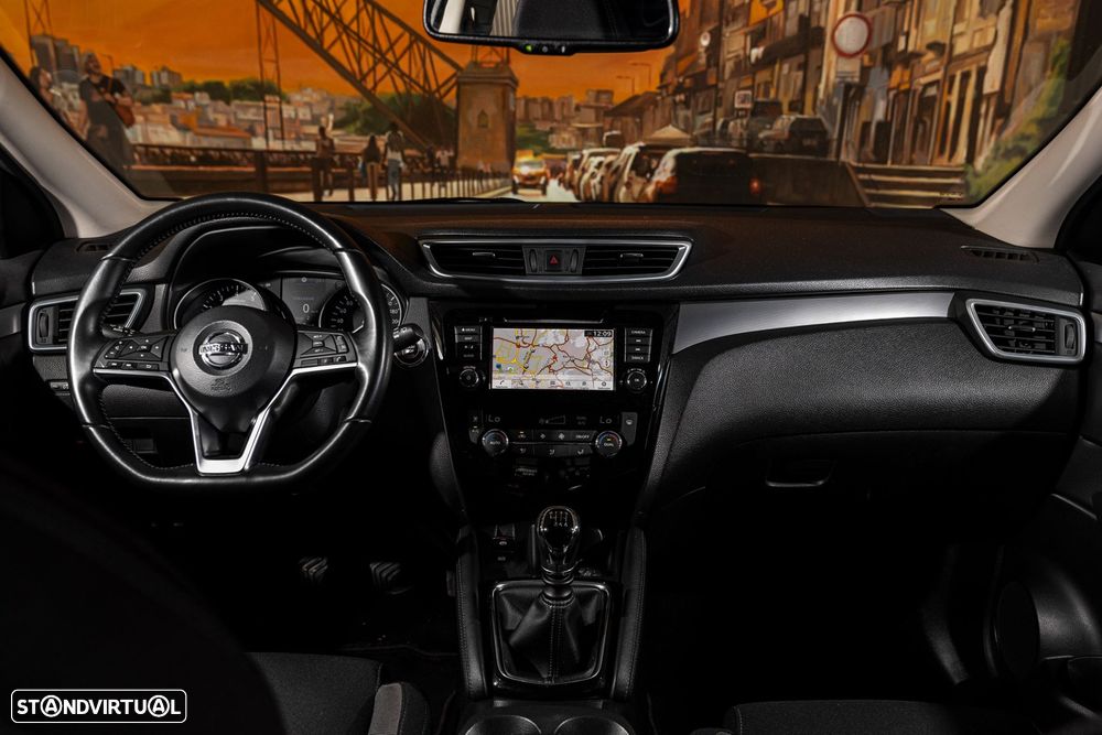 Nissan Qashqai 1.3 DIG-T N-Connecta - 11