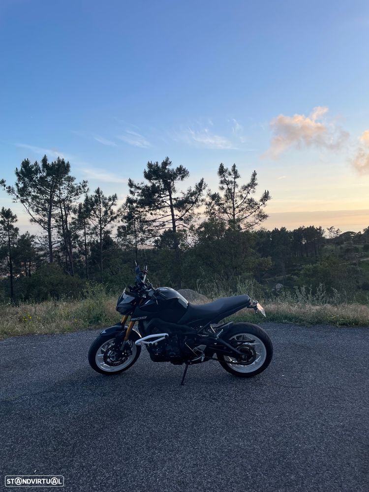 Yamaha MT-09 - 6