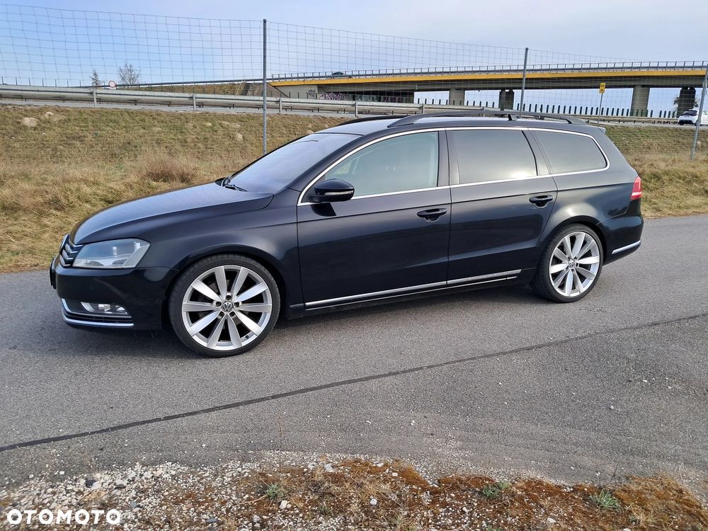 Volkswagen Passat 2.0 TDI Sportline - 1