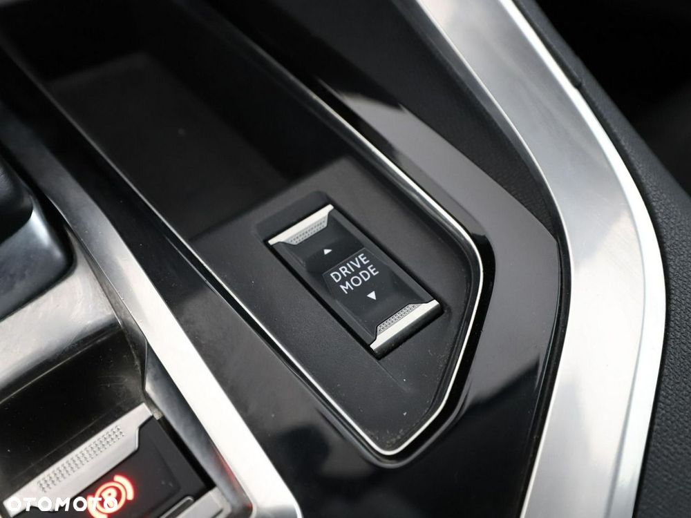 Peugeot 3008 BlueHDi 130 Stop & Start EAT8 Active Pack - 32