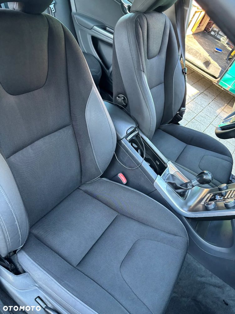 Volvo S60 D3 - 4