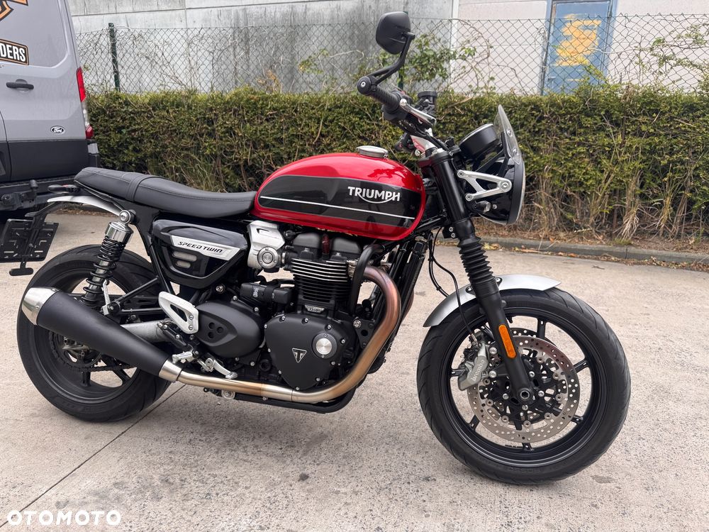 Triumph Speed Twin
