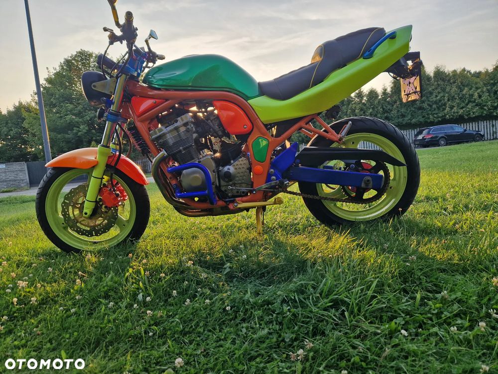 Suzuki GS - 2