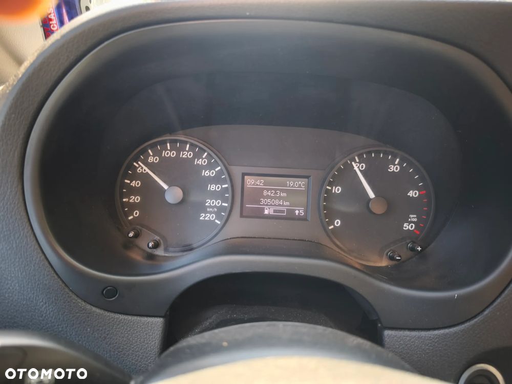 Mercedes-Benz Vito - 23
