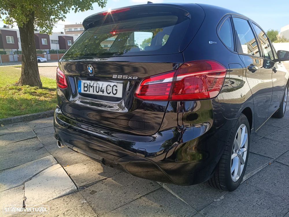 BMW 225xe Active Tourer - 3