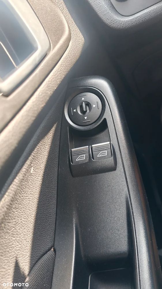 Ford Fiesta - 20