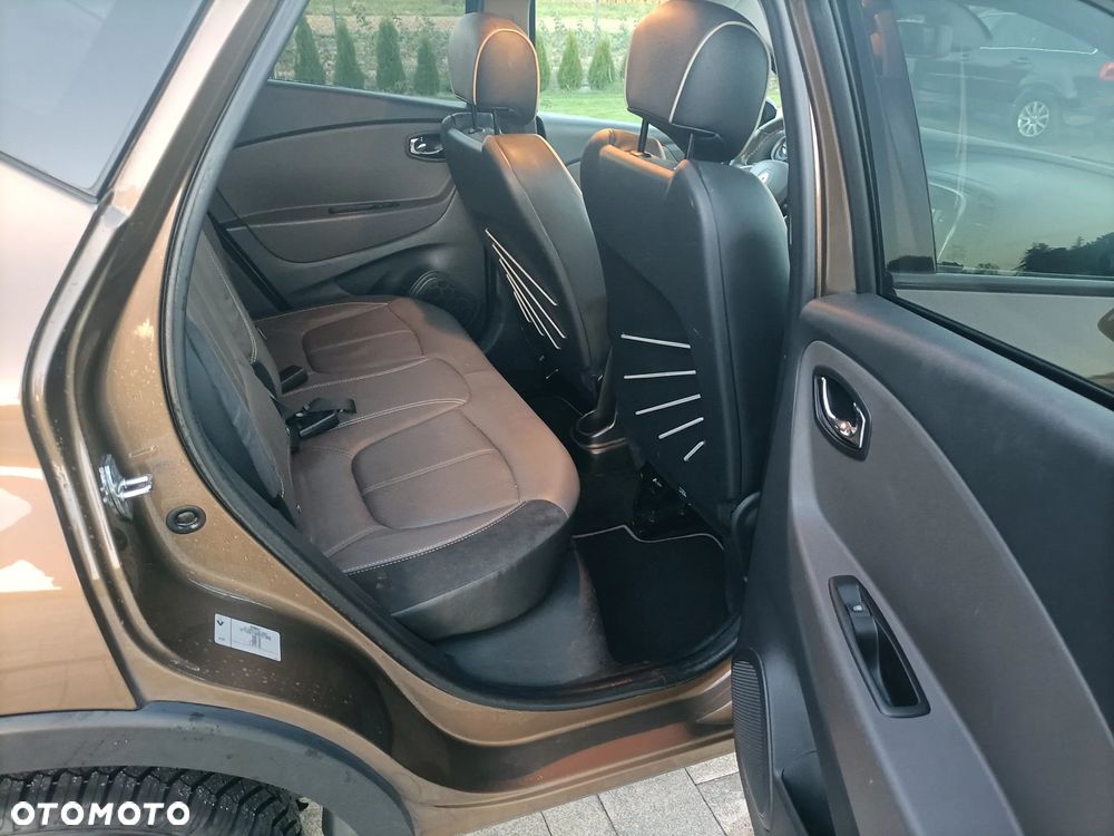 Renault Captur ENERGY TCe 90 Start&Stop Luxe - 25