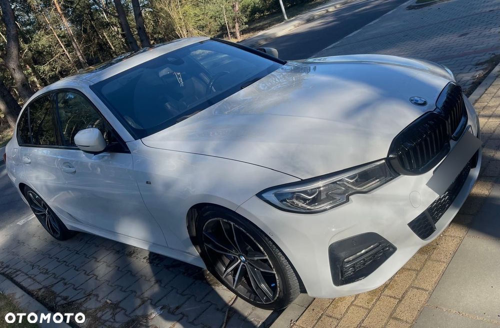 BMW Seria 3 320d Edition M Sport Shadow - 4