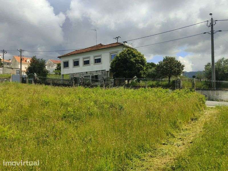 moradia tipo V3 com 1400m2 de terreno - Grande imagem: 2/12