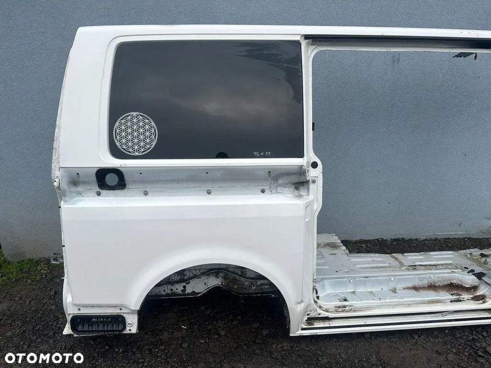 błotnik tylny prawy tył ćwiartka vw multivan caravelle transporter t6 2018r - 1