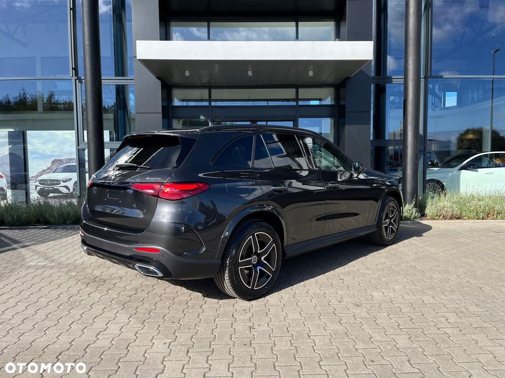 Mercedes-Benz GLC - 15