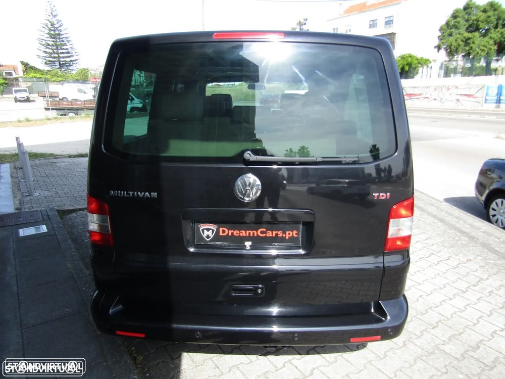 VW Multivan 2.5 TDi Highline - 8