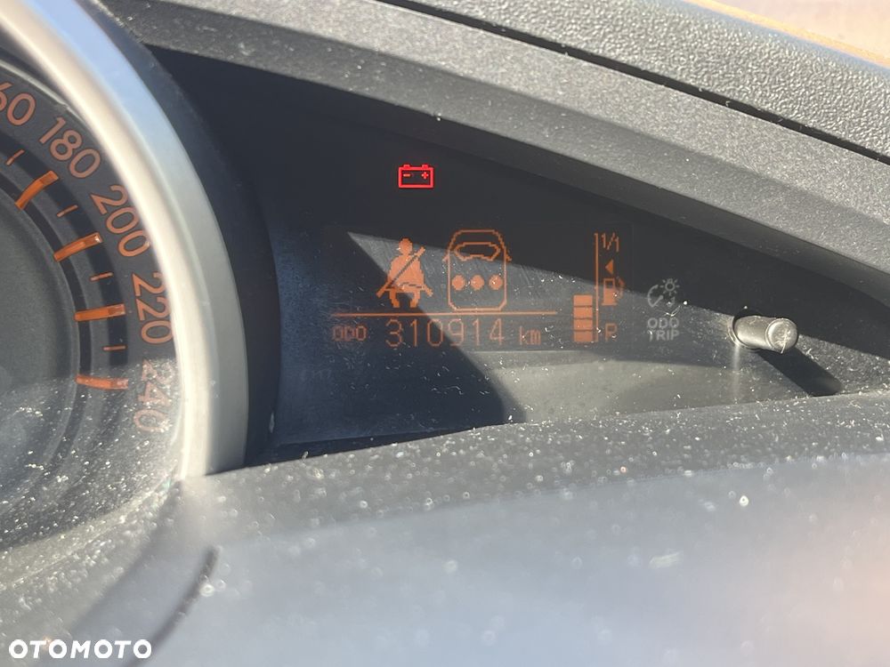 Toyota Verso 1.6 Luna - 17