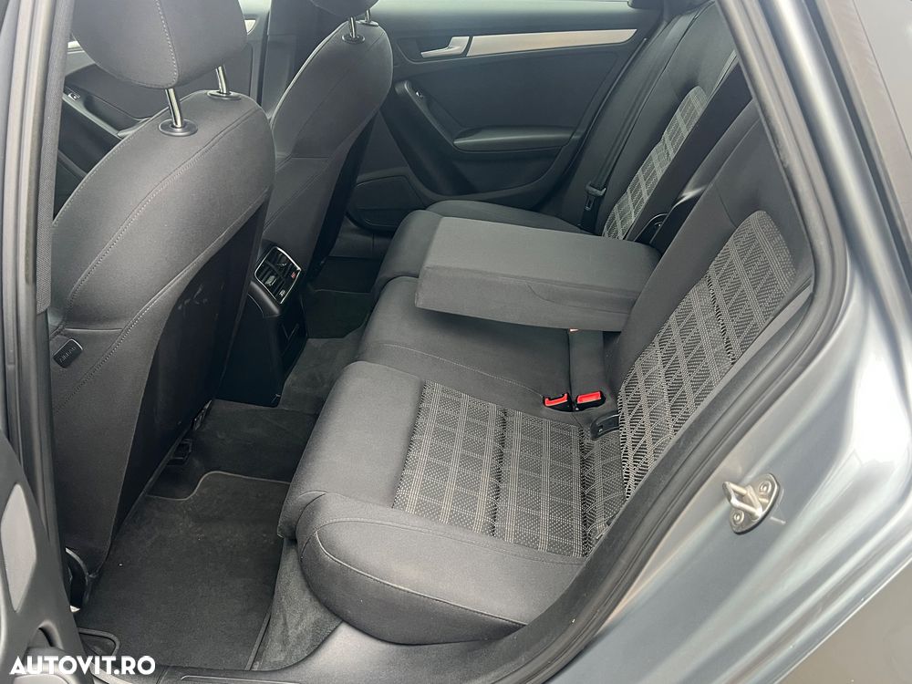 Audi A4 2.0 TDI DPF S line Sportpaket - 5