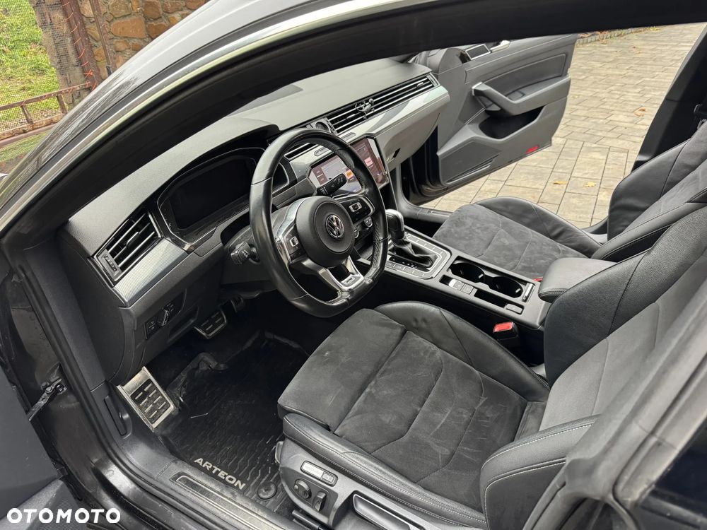 Volkswagen Arteon 2.0 TDI SCR R-Line DSG - 33