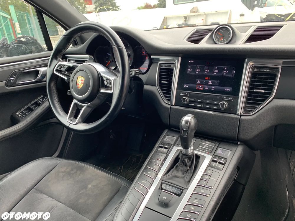 Porsche Macan PDK - 14