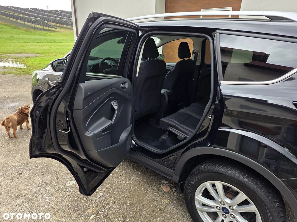 Ford Kuga 1.5 EcoBoost 2x4 Cool & Connect - 10