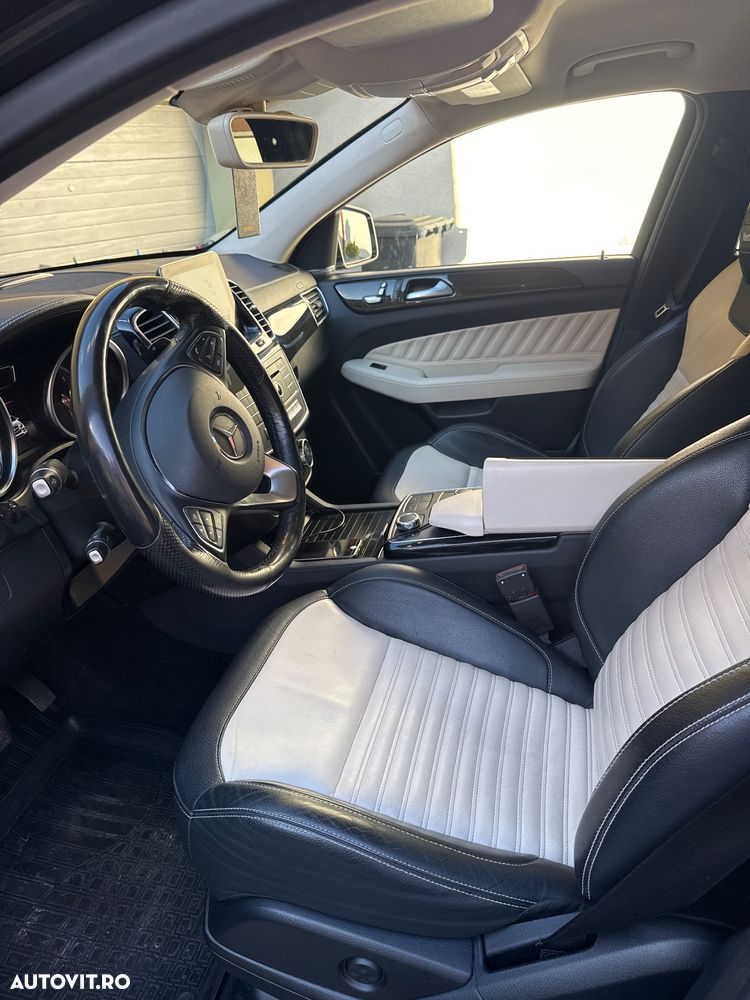 Mercedes-Benz GLE - 23