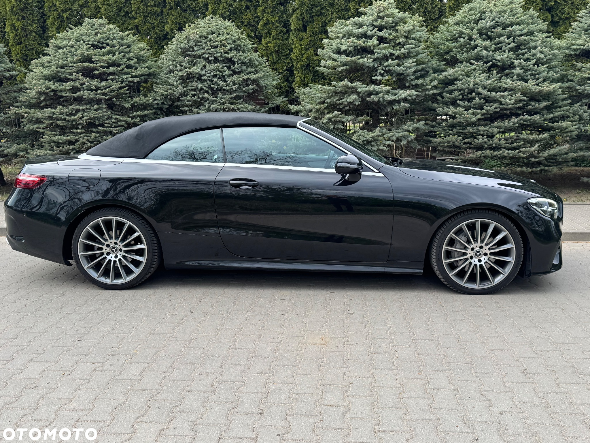 Mercedes-Benz Klasa E 220 d Cabrio 9G-TRONIC AMG Line - 16