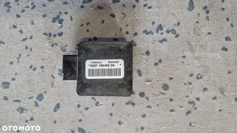 FORD CONNECT WZMACNIACZ ANTENY DE8T19H463DA - 1